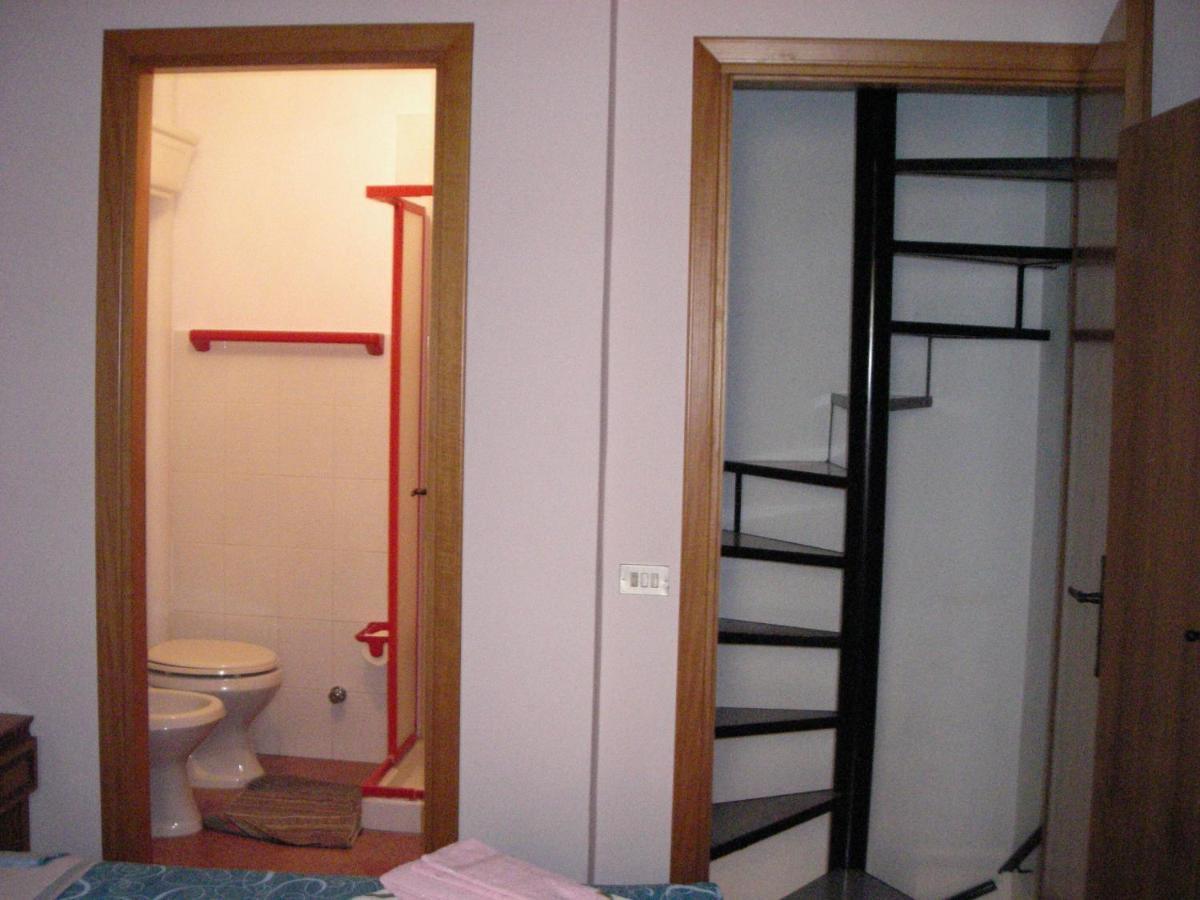 Azzurra House Apartment Чефалу Екстериор снимка